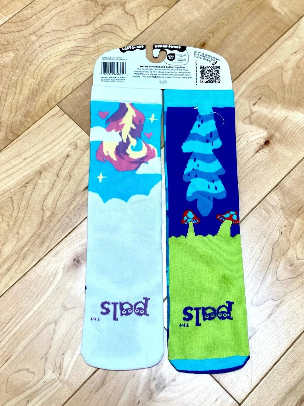 Pals pinkgabbercat & Abra and catabra mismatched cat socks adult large
